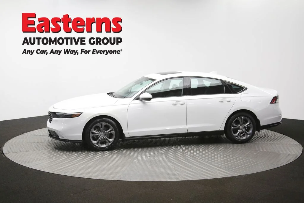 Used 2024 White Honda EX image 58