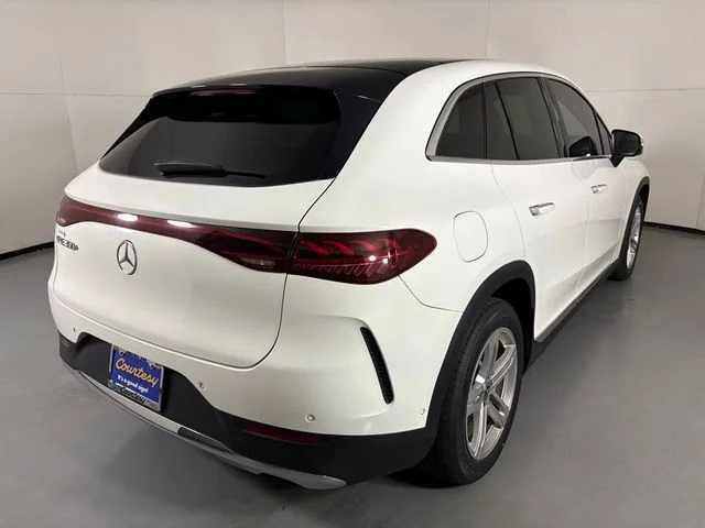 Used 2023 White Mercedes-Benz 350+ SUV image 7