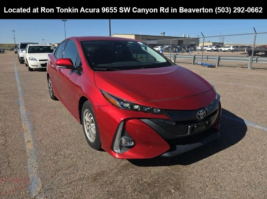 2018 Toyota Prius Prime Advanced's photo