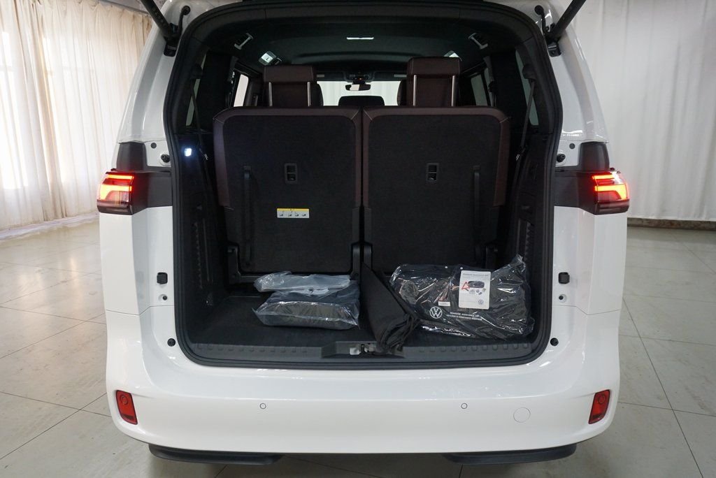 2025 Volkswagen ID. Buzz PRO S - Photo 35