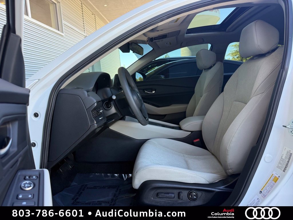Used 2024  Honda EX image 21