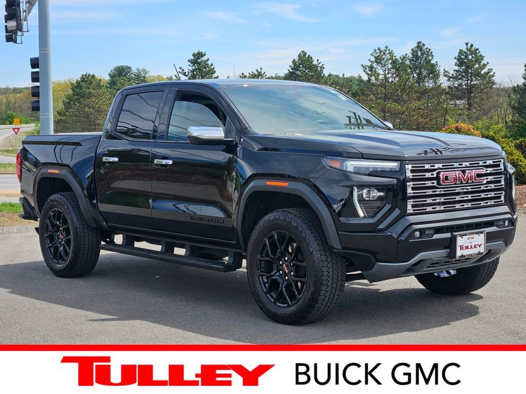 2025 GMC Canyon 4WD Denali Crew Cab Short Box's photo