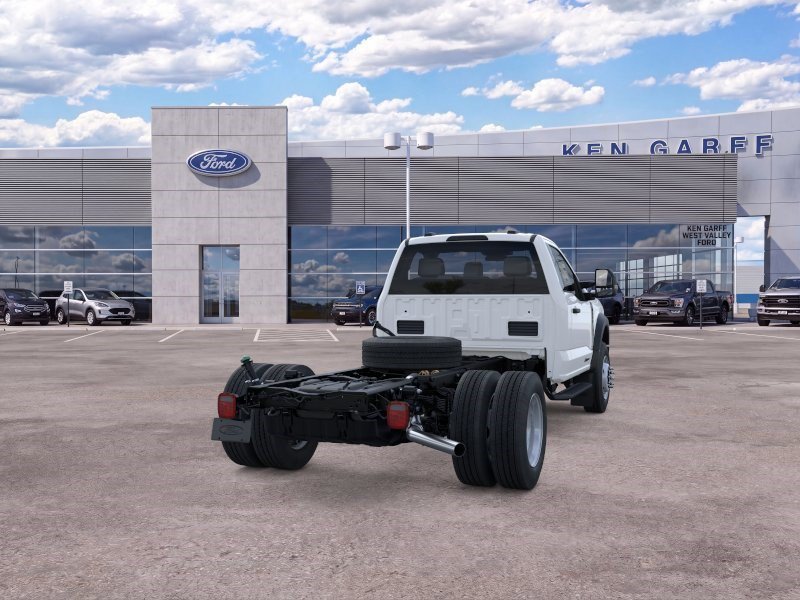 New 2026 Oxford White Ford CHAS/C image 9