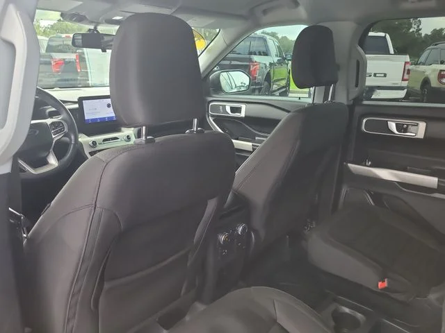 Used 2021 Silver Ford XLT image 13