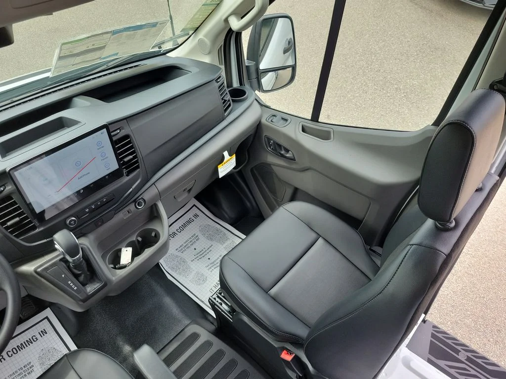 New 2026 Oxford White Ford Cargo Van image 13