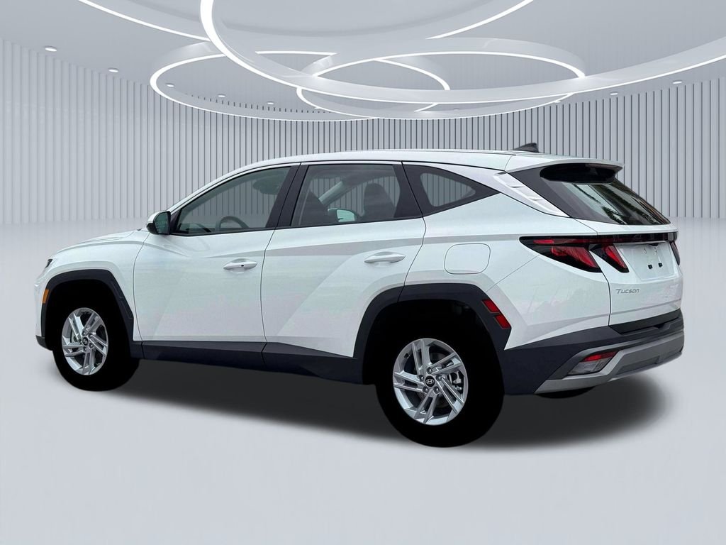 New 2026 White Hyundai SE image 4