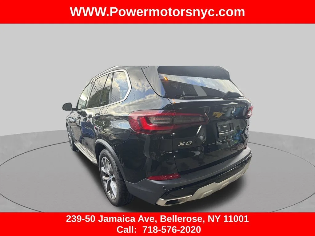 Used 2023 Black BMW xDrive40i image 10