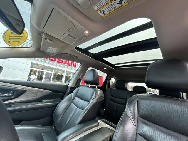 Used 2016 Gray Nissan Platinum image 40