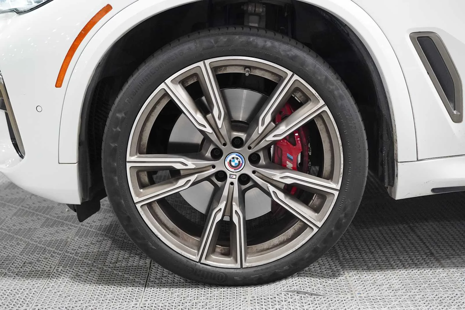 Certified Used 2023 Alpine White BMW M50i image 8