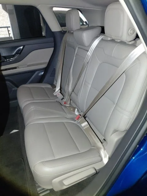 Used 2020 Blue Lincoln Standard image 6