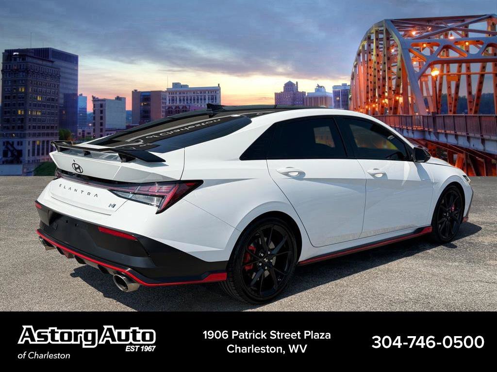 Used 2026 Atlas White Hyundai  image 3