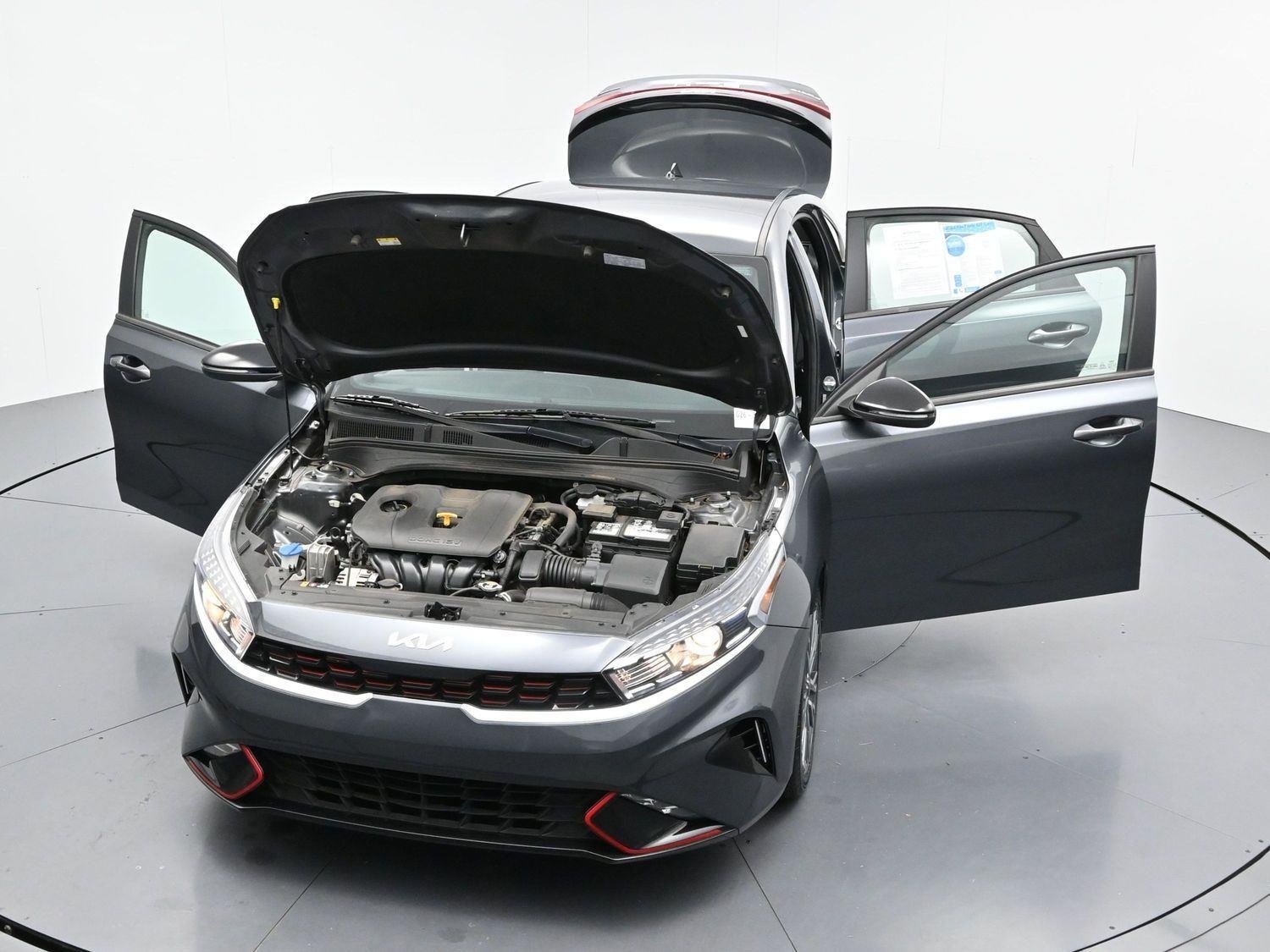 Used 2022 Gravity Gray Kia GT-Line image 41
