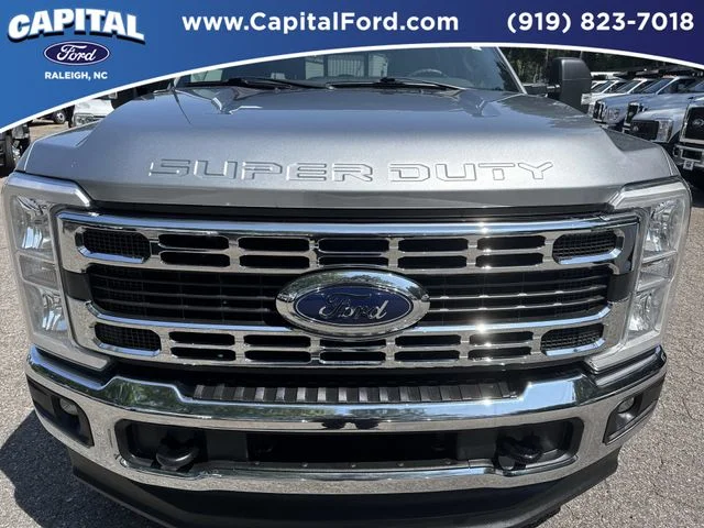 Used 2024 Silver Ford XLT image 10
