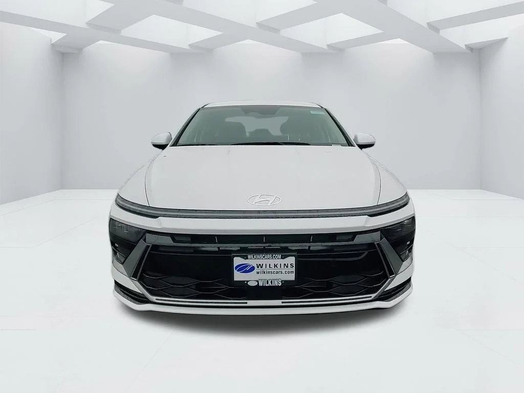 New 2026 White Hyundai SEL Sport image 2