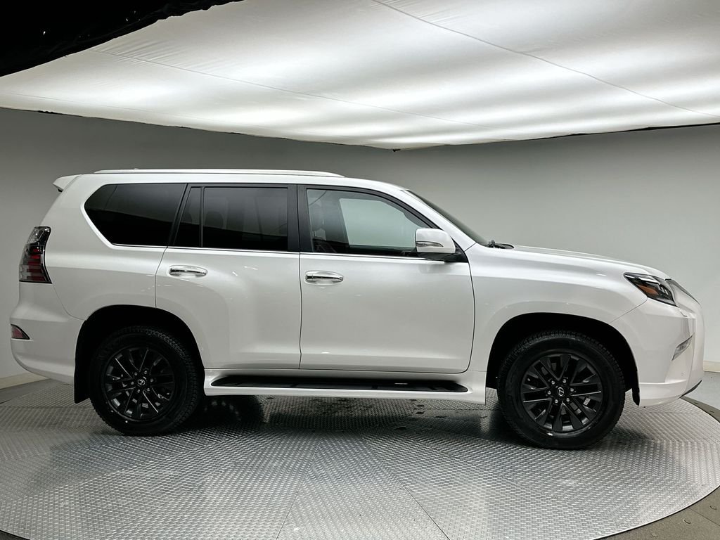 Used 2021 Starfire Pearl Lexus 460 image 14