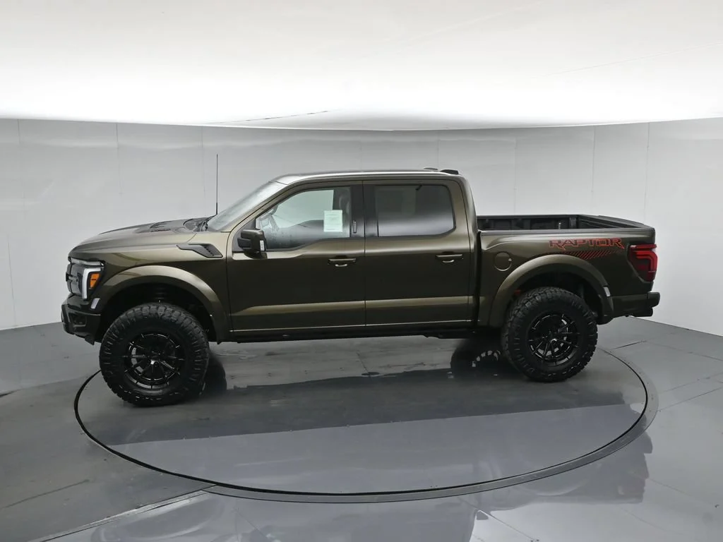 New 2026 Shelter Green Ford Raptor image 46