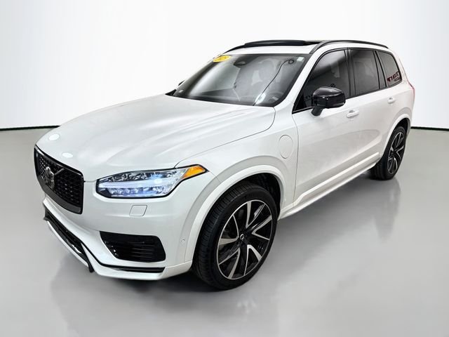 Used 2023 Crystal White Metallic Volvo Ultimate image 3