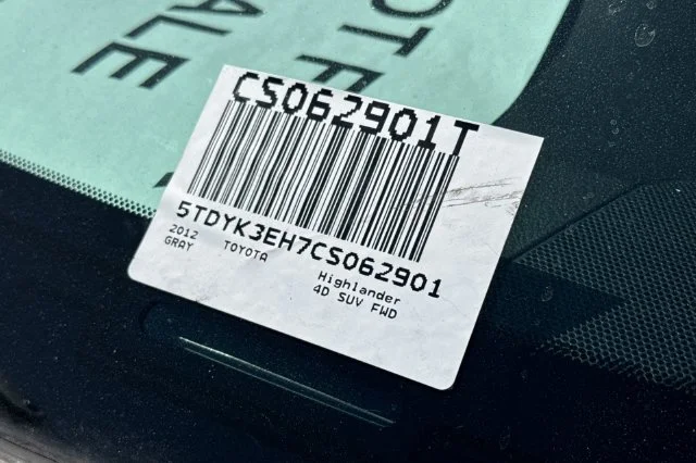 Used 2012 Gray Toyota Limited image 3