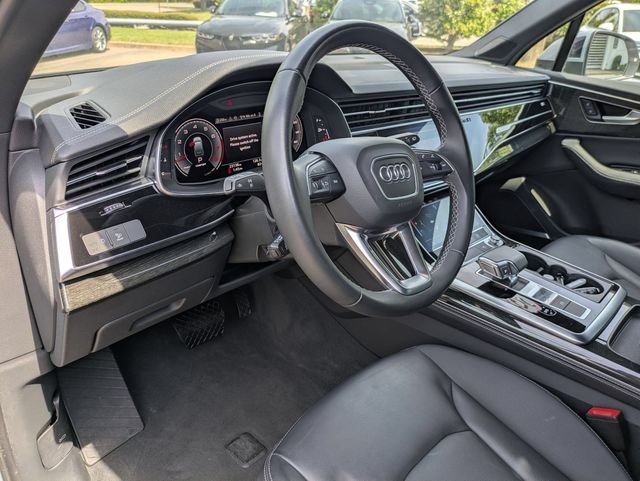 2025 Audi Q7 Premium Plus - Photo 12