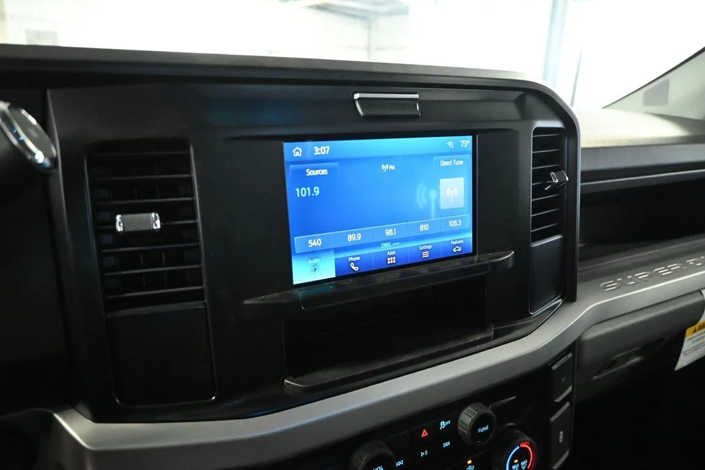2025 Ford F-450 Super Duty Chassis Cab XL - Photo 15