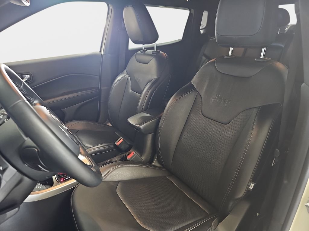 Used 2020 White Jeep High Altitude image 17