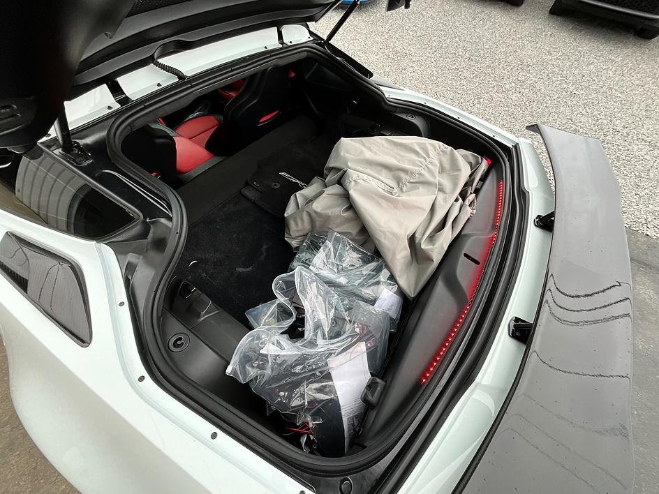 Used 2019 White Chevrolet ZR1 image 8
