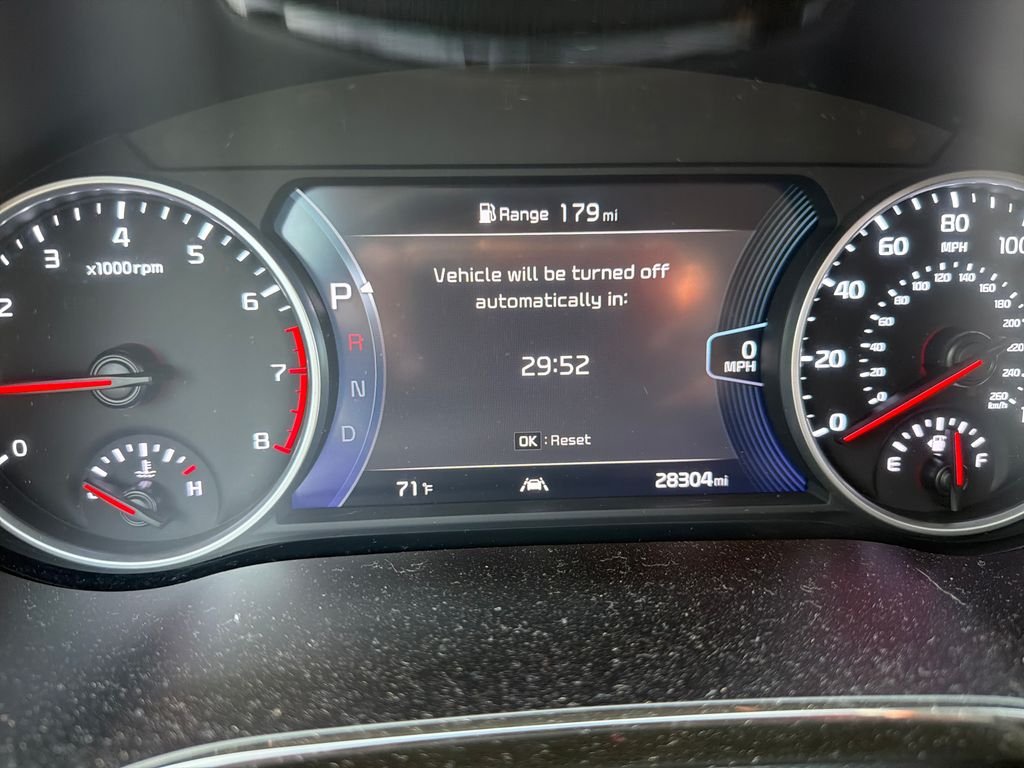 Used 2022 White Kia SX image 9