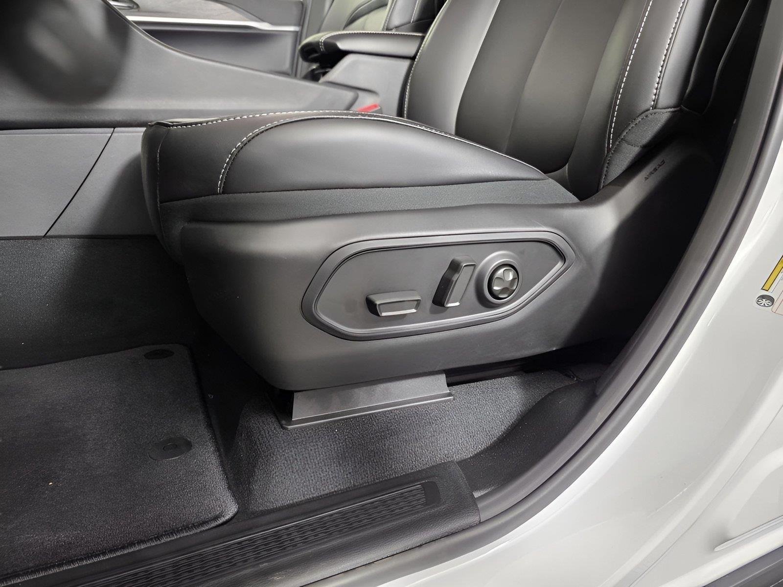 2025 Jeep Grand Cherokee L Limited - Photo 15