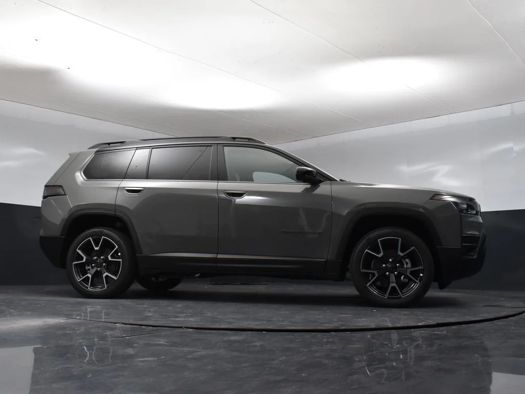 New 2026 Gray Jeep Overland image 38