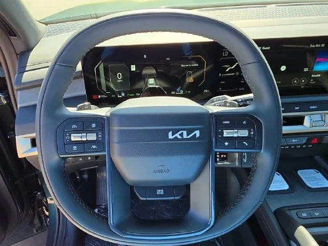 New 2027 Black Jade Green Kia SX image 29