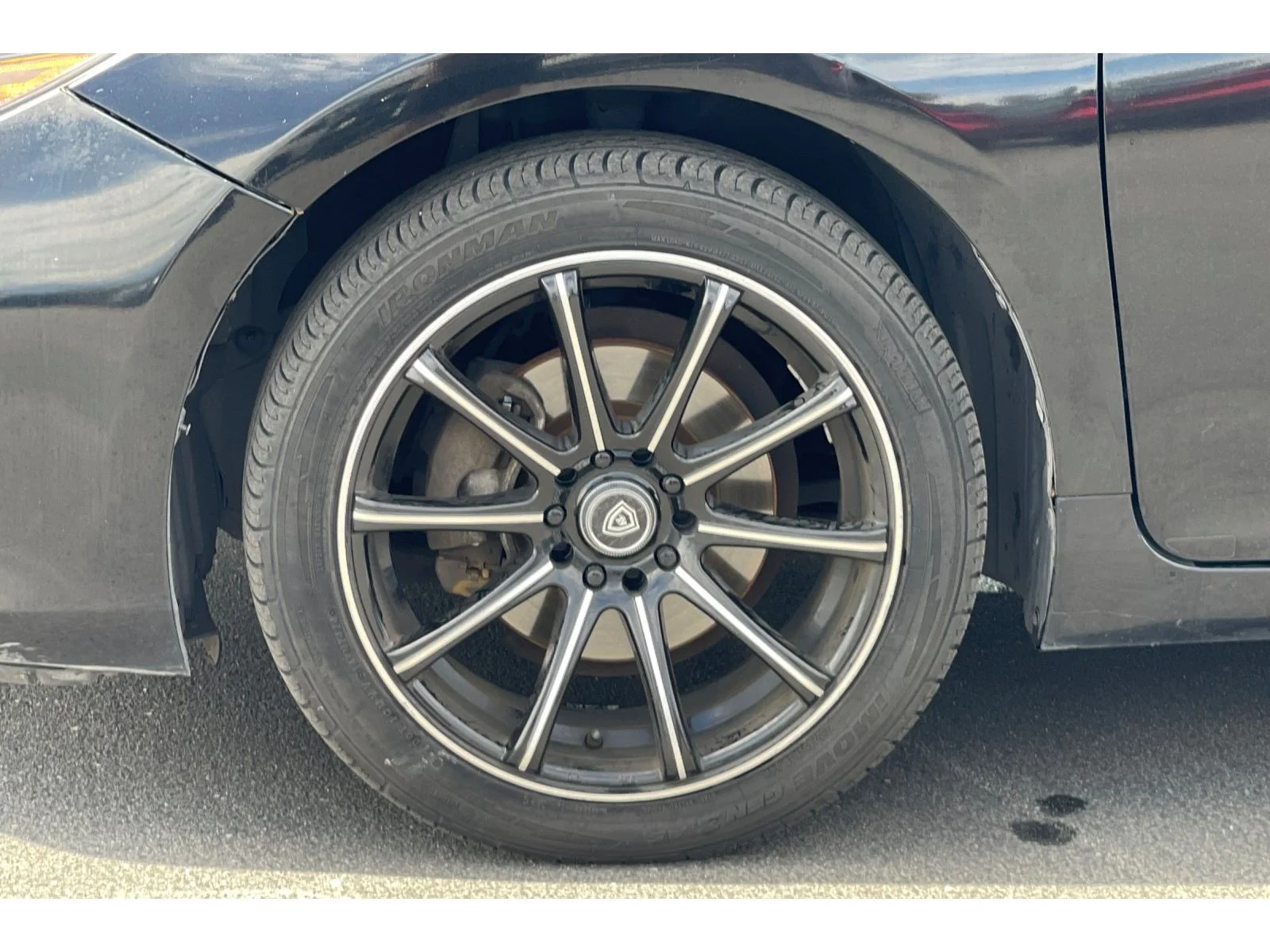 Used 2015 Attitude Black Toyota LE image 10