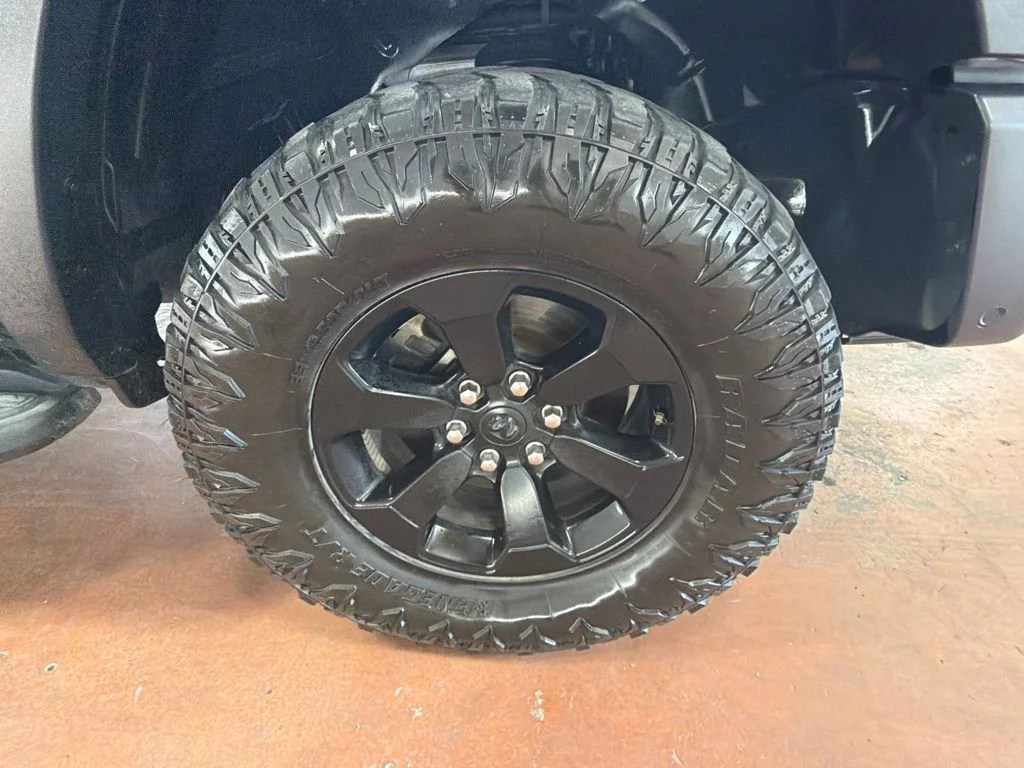 Used 2021 Billet Silver Metallic Clearcoat Ram Rebel image 8