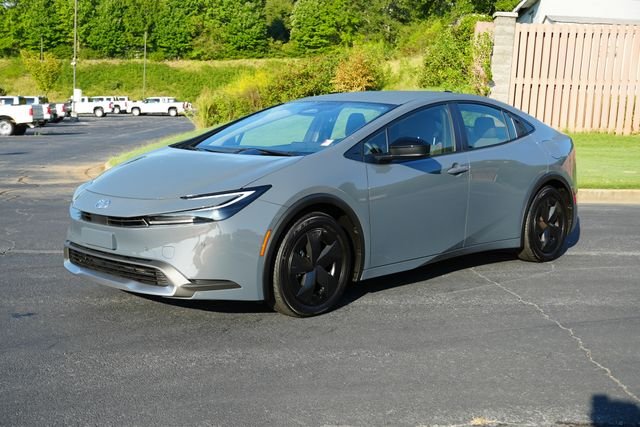 Certified Used 2026 Gray Toyota SE image 3