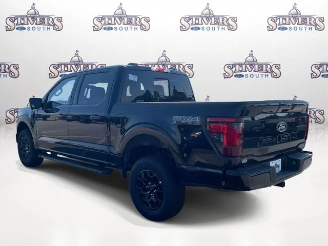 New 2026 Black Ford XLT image 4