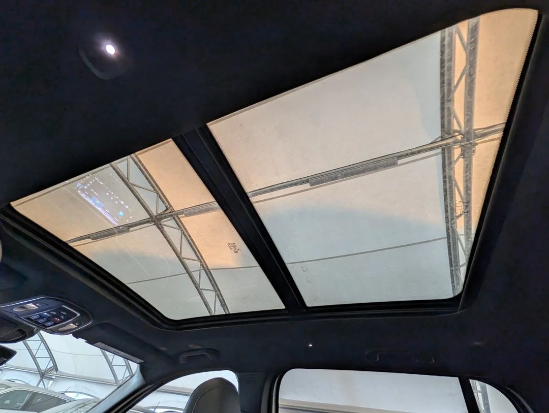 New 2026 White Jeep Limited - - 4x4 - Hybrid - Panoramic Sunroof - Leather Seats - Heated Seats & More! image 26