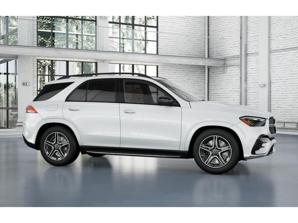 New 2026 MANUFAKTUR Moonlight White Metallic Mercedes-Benz GLE 450 4MATIC® image 14