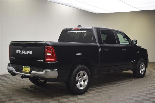 New 2026 Diamond Black Crystal Pearlcoat RAM BIG HORN image 5