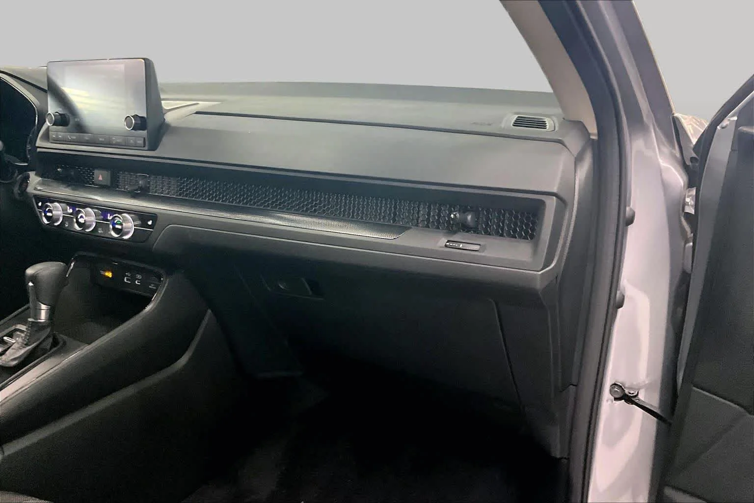 Used 2024 Lunar Silver Metallic Honda EX image 17