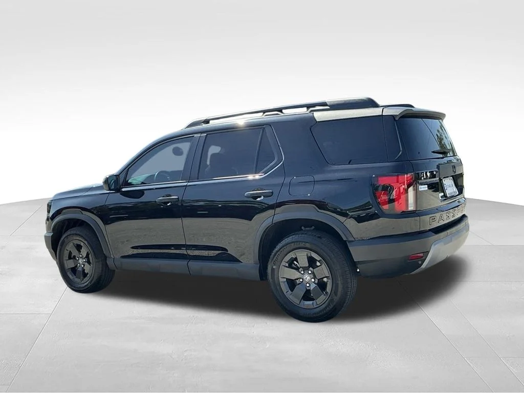 Used 2026 Black Honda RTL image 5