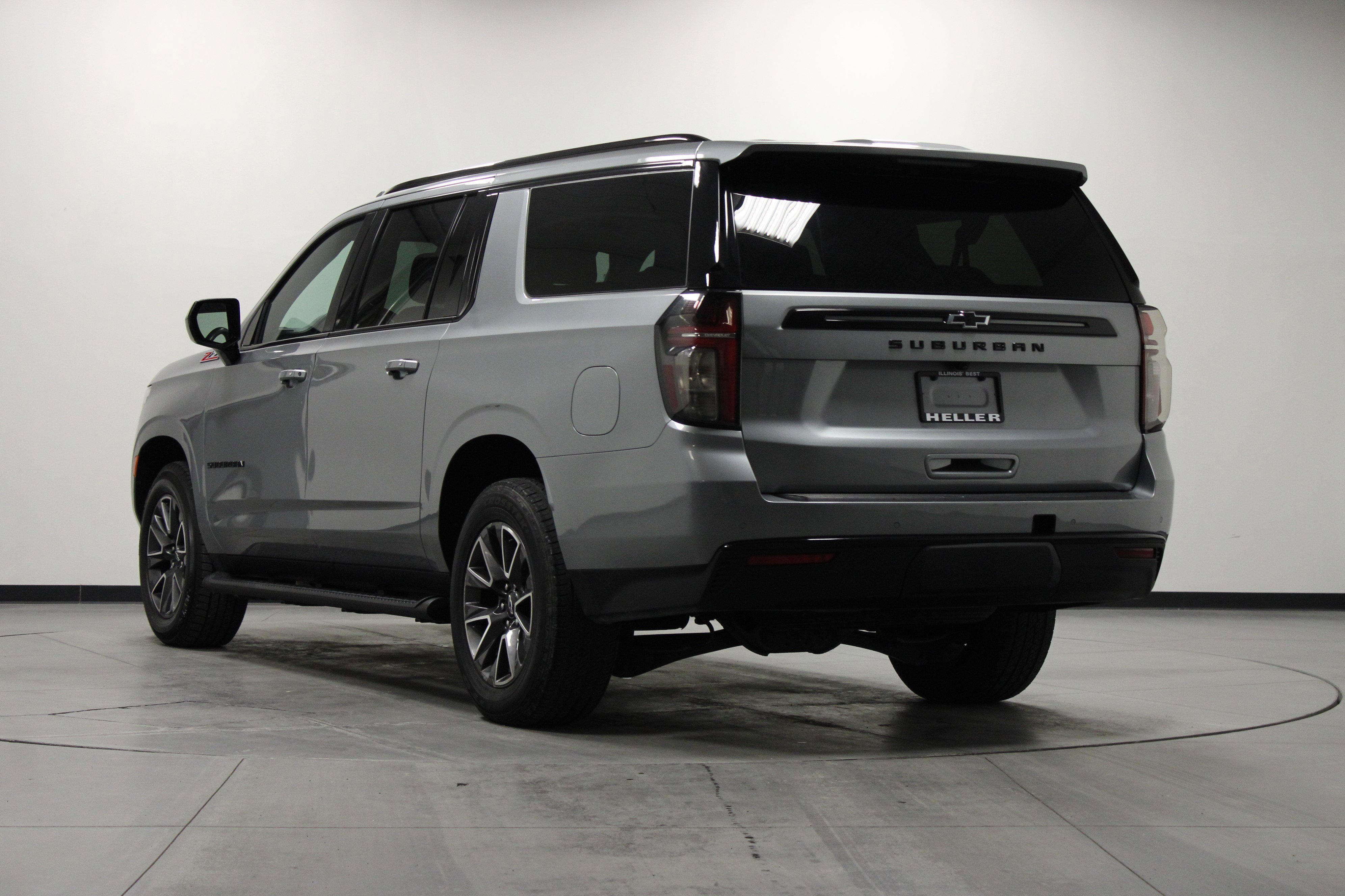 Used 2023 Sterling Gray Metallic Chevrolet Z71 image 6