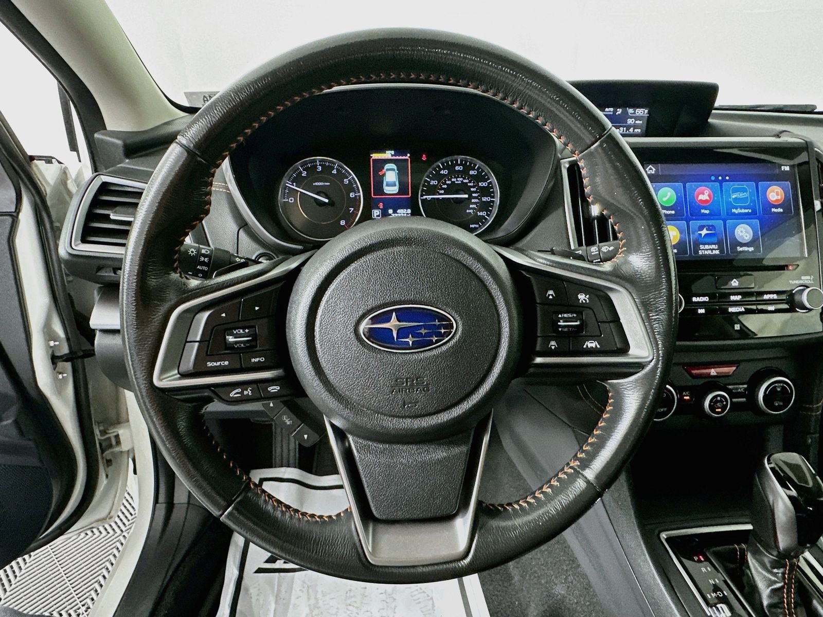 Used 2019 Crystal White Pearl Subaru 2.0i Limited image 11
