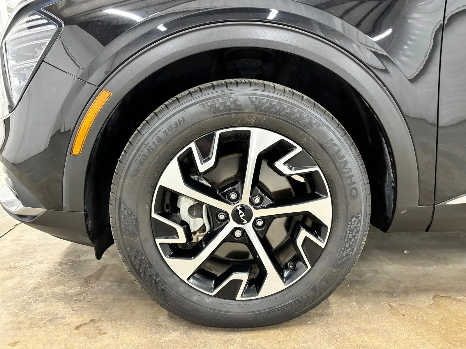 Used 2024 Black Kia EX image 10