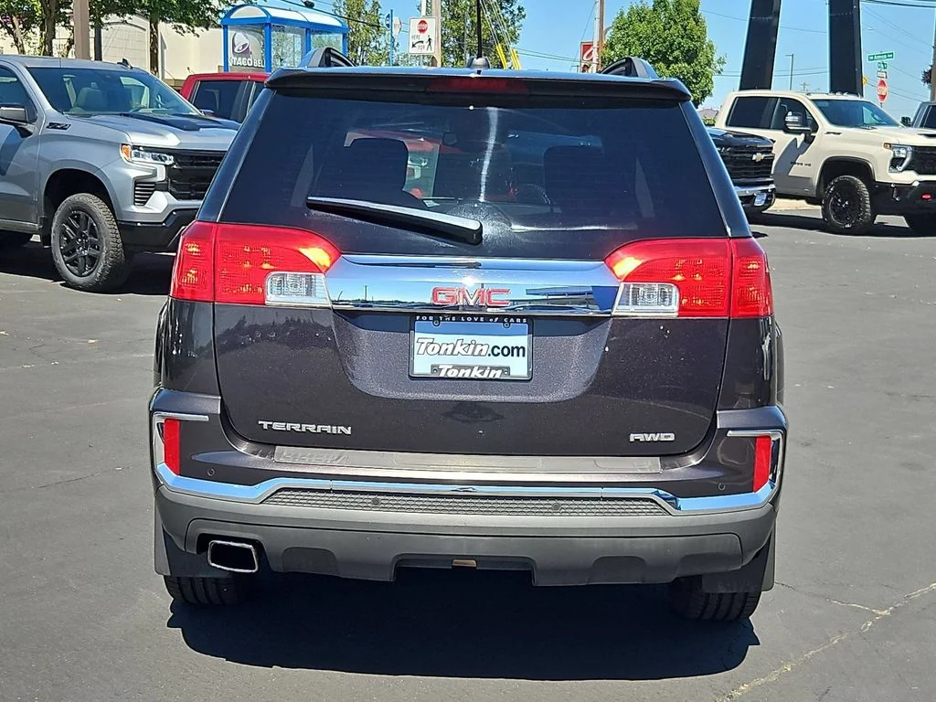 Used 2016 Iridium Metallic GMC SLT image 5