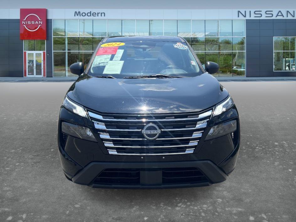 Used 2024 Super Black Nissan S image 2