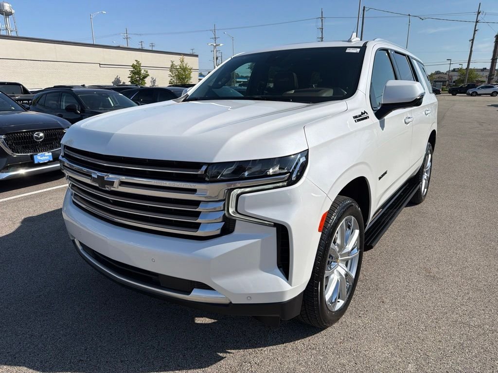 Used 2024 Beige Chevrolet High Country image 2