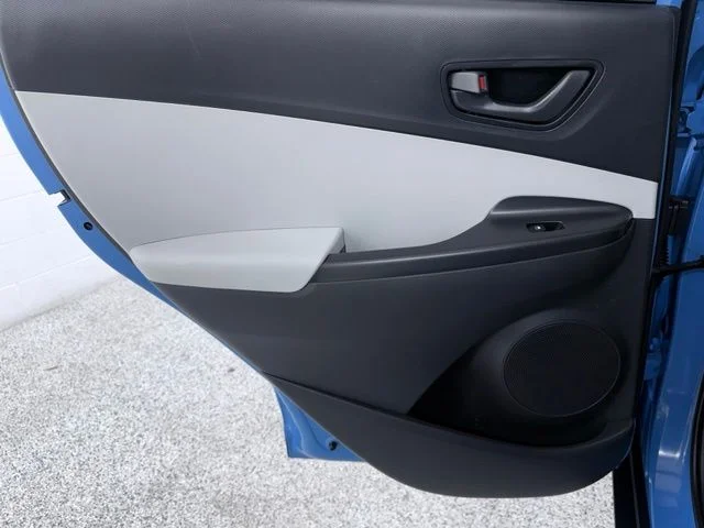 Used 2023 Blue Hyundai SEL image 22