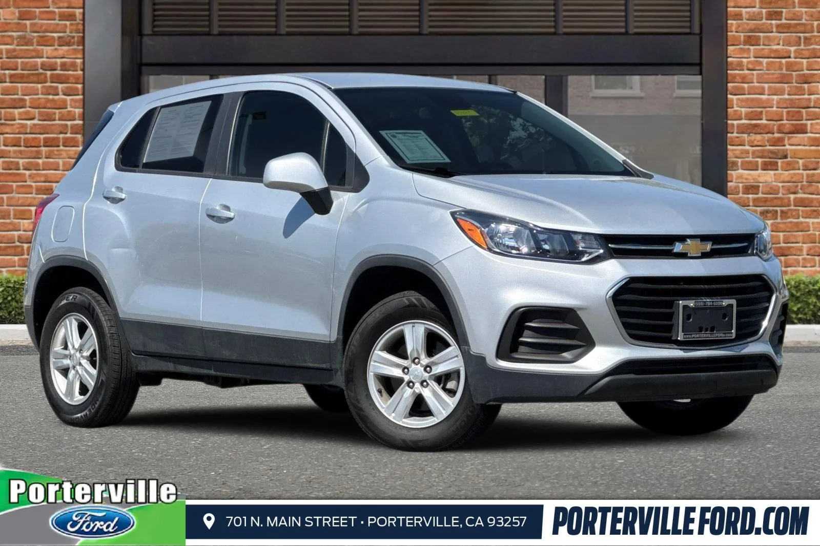 2019 Chevrolet Trax LS AWD's photo