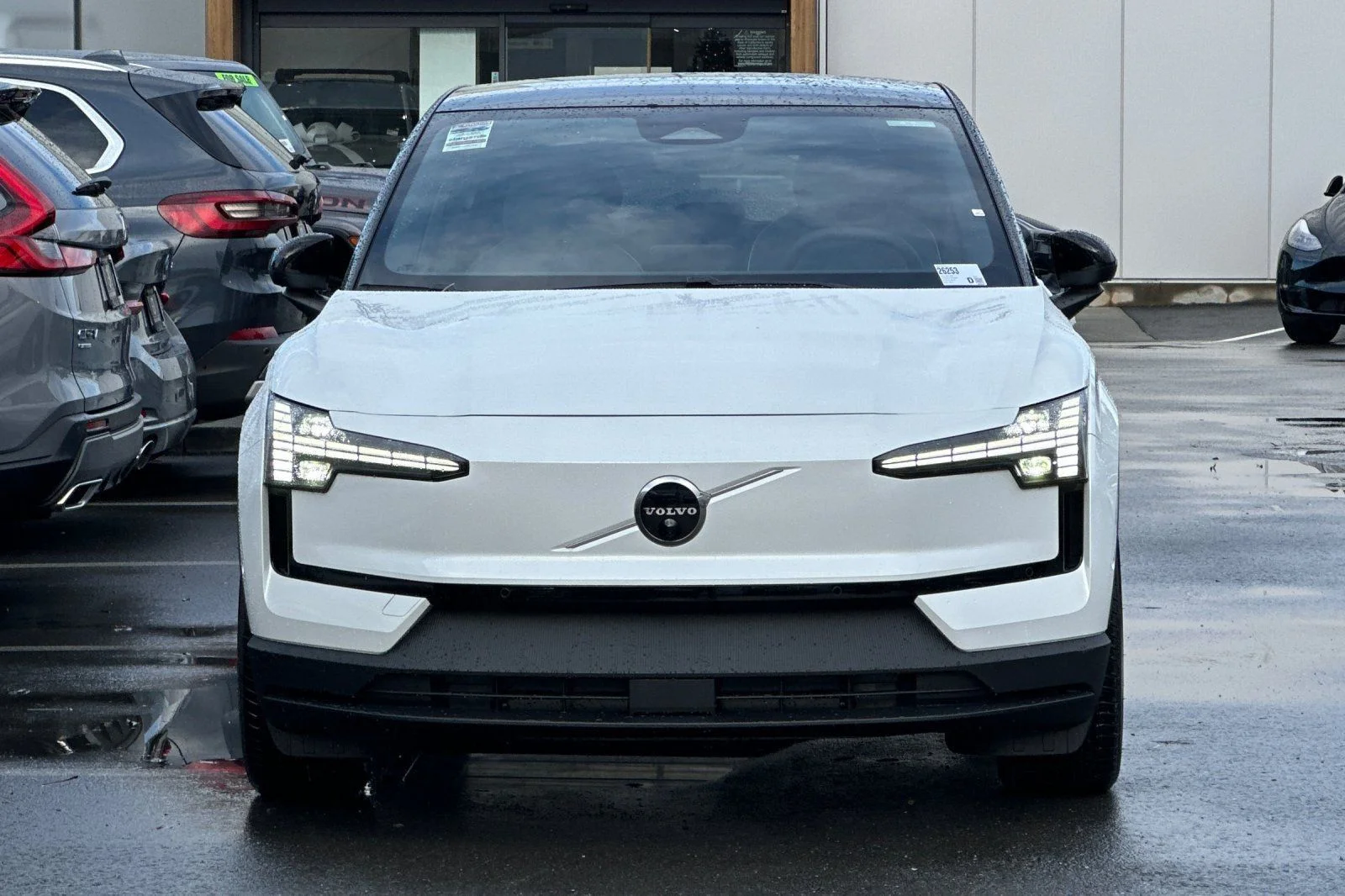 New 2026 White Volvo Twin Motor Performance Ultra image 12