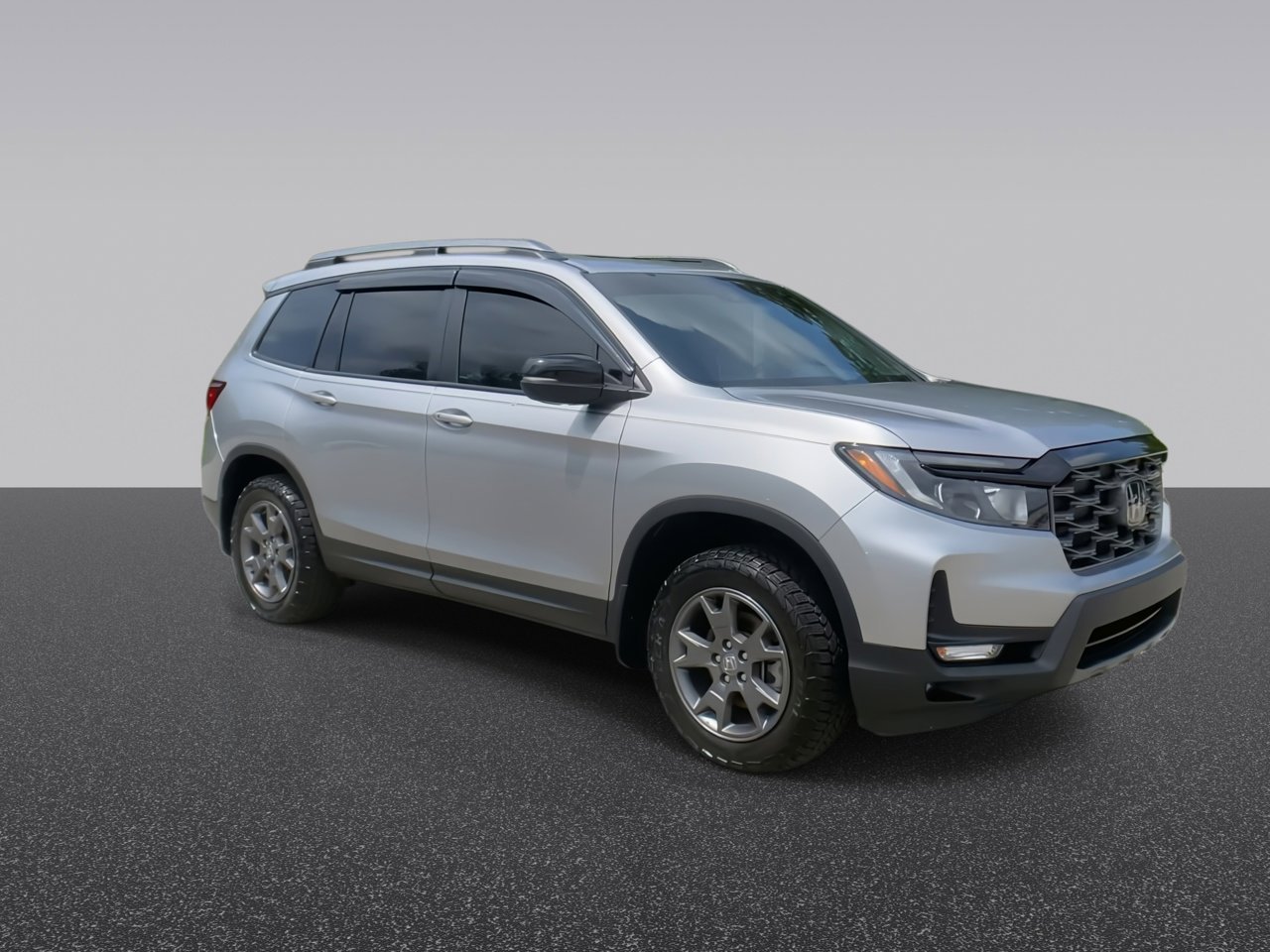 Used 2024 Silver Honda TrailSport image 2