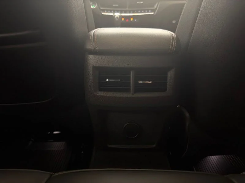 Used 2021 Black Cadillac Sport image 17